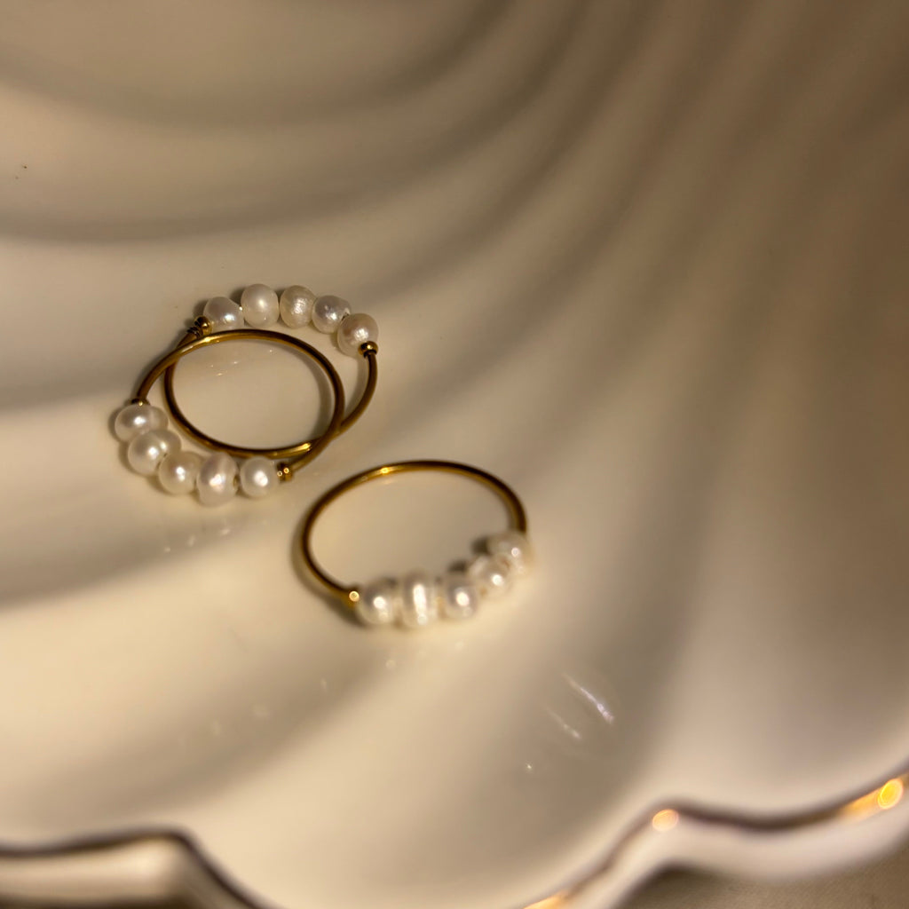 Pearls Orbit Ring