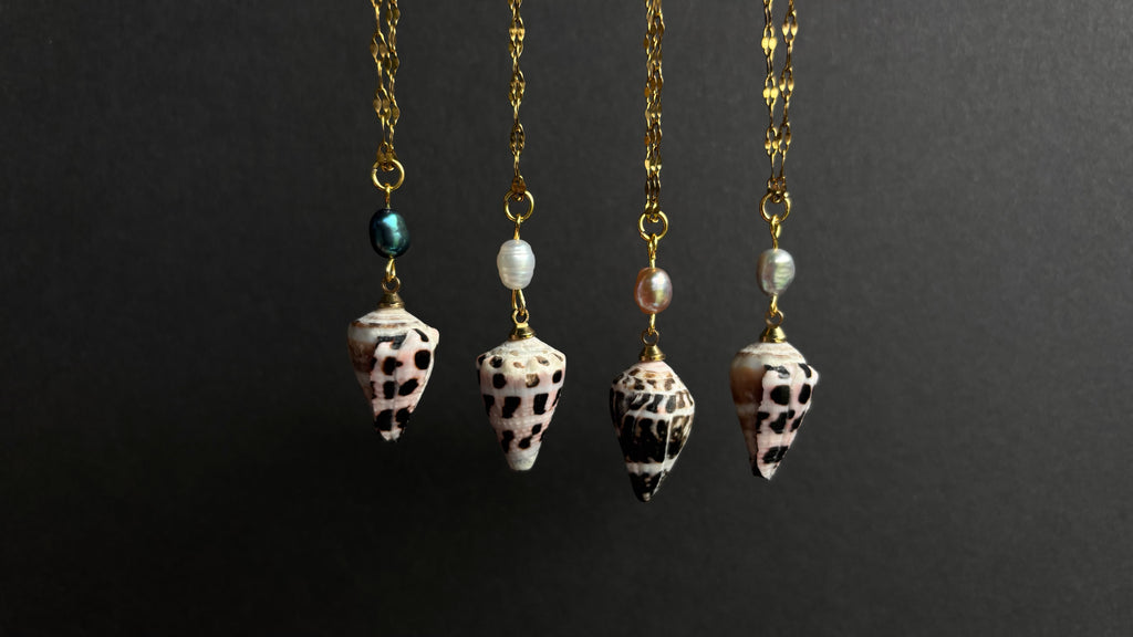 Pendule Necklace